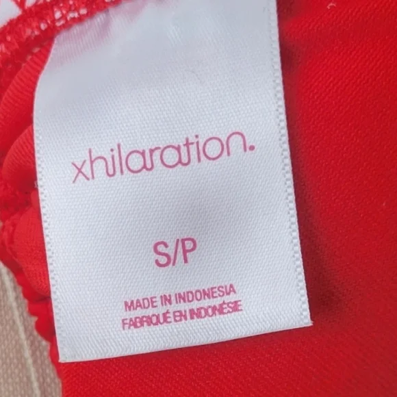 XHILARATION Cherry Print Red Bikini Top Size Small Excellent Condition - Picture 5 of 5